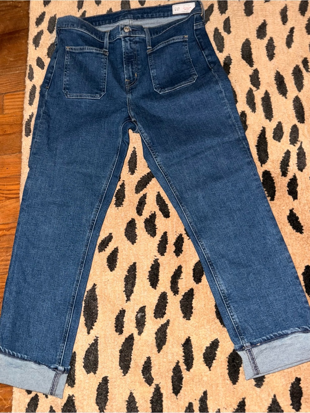 GAP Vintage Slim Mid Rise Jeans in Medium Blue Denim